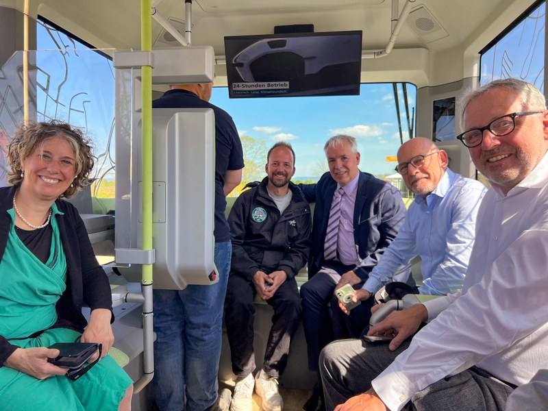 Verkehrsminister Hermann Besucht U Shift Auf Der Buga