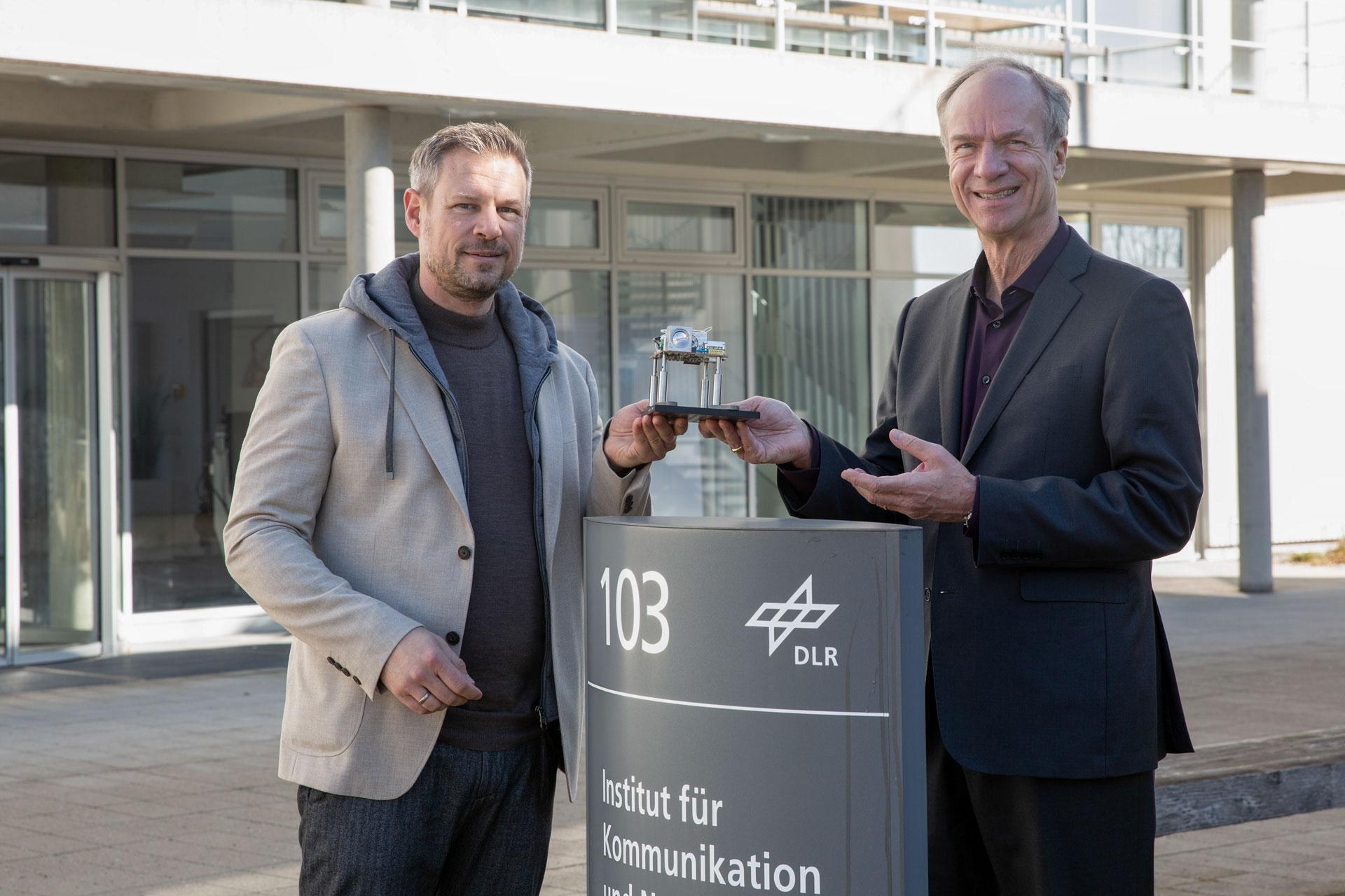 Wechsel Der Leitung Des DLR-Instituts Für Kommunikation Und Navigation