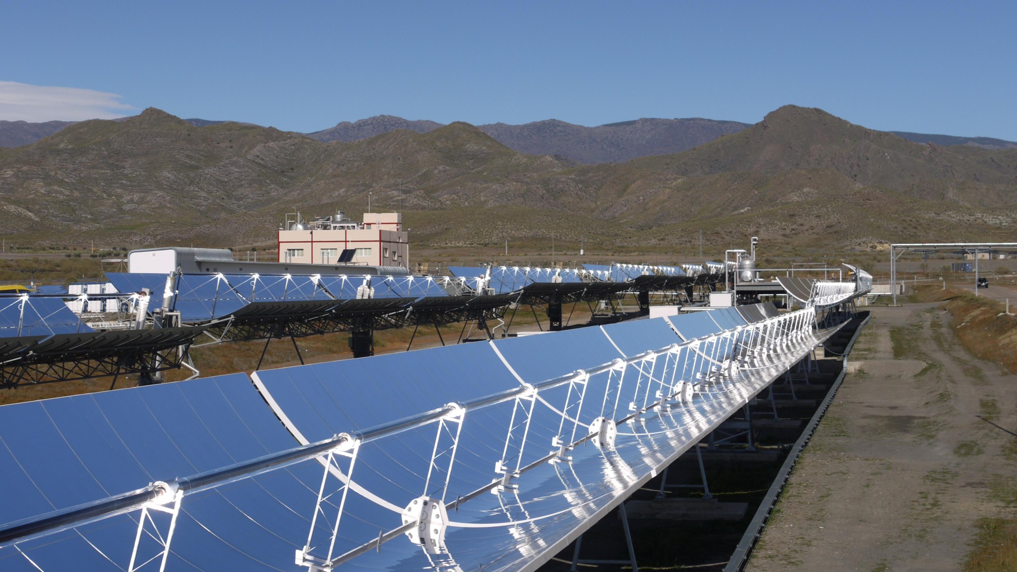 Die Testanlage DUKE (Durchlaufkonzept - Entwicklung und Erprobung) auf der Plataforma Solar in Almería (Spanien)
