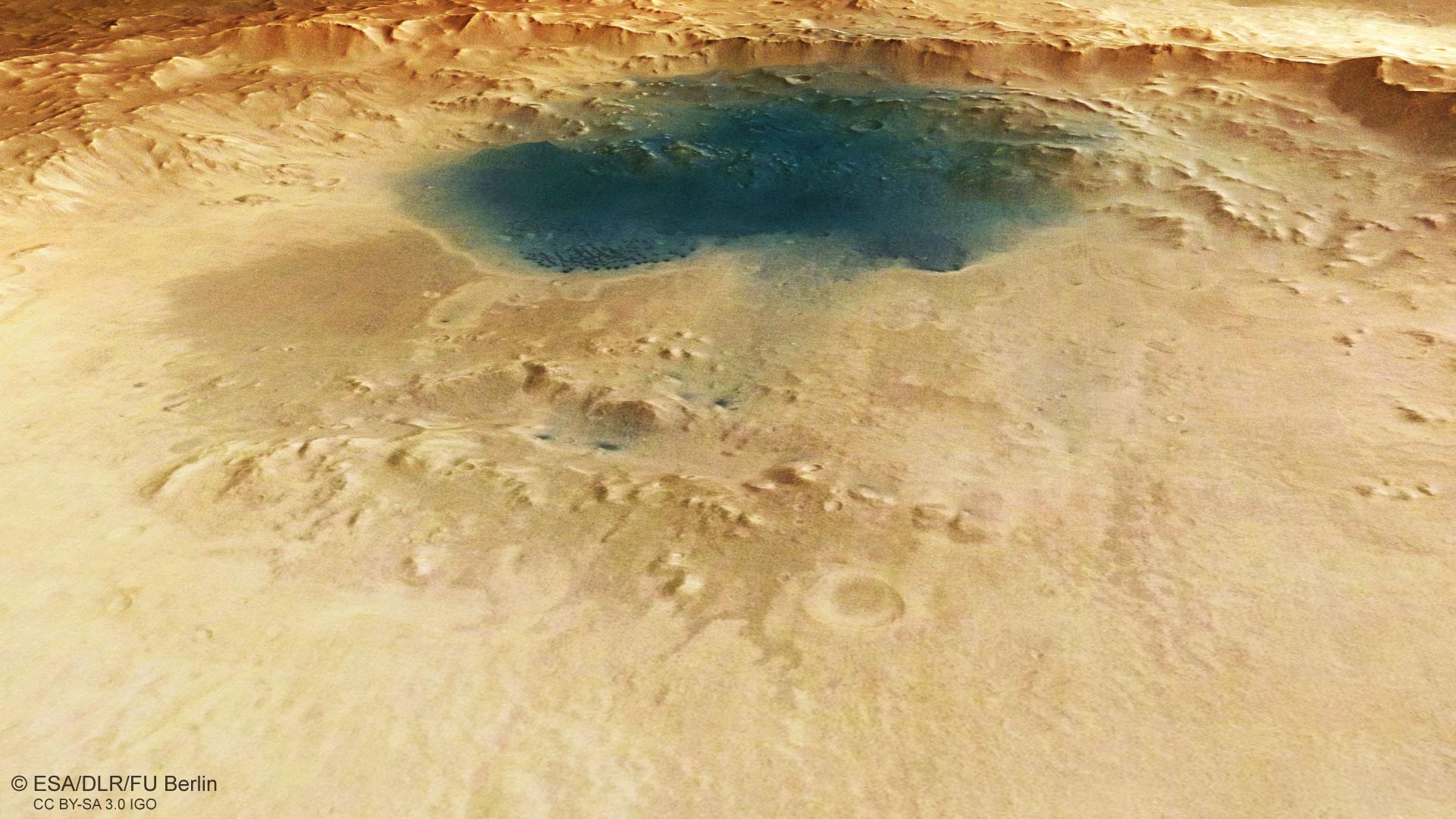 Perspektivischer Blick auf das Dünenfeld im größten Einschlagskrater