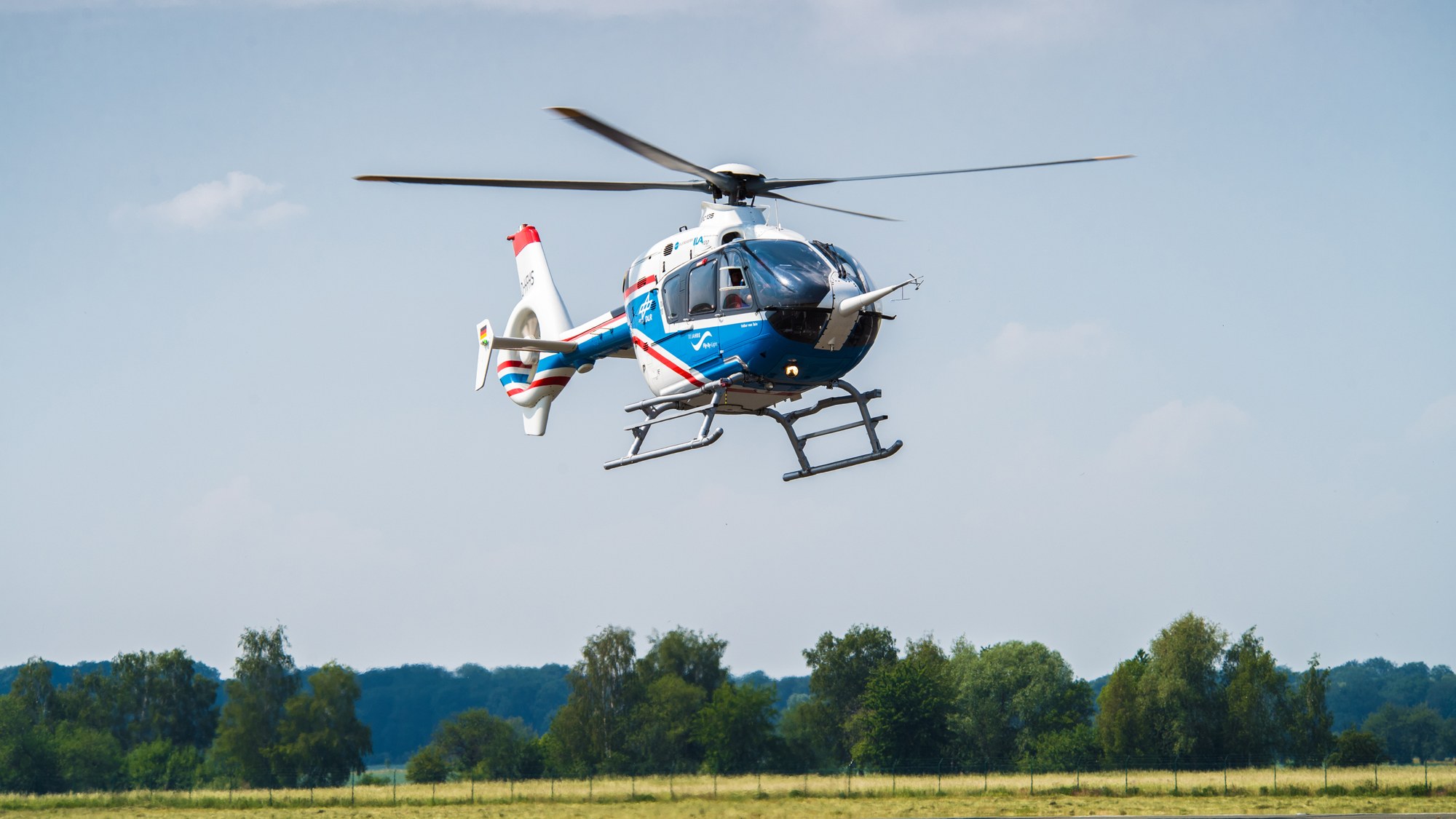 FHS (Flying Helicopter Simulator) im Anflug
