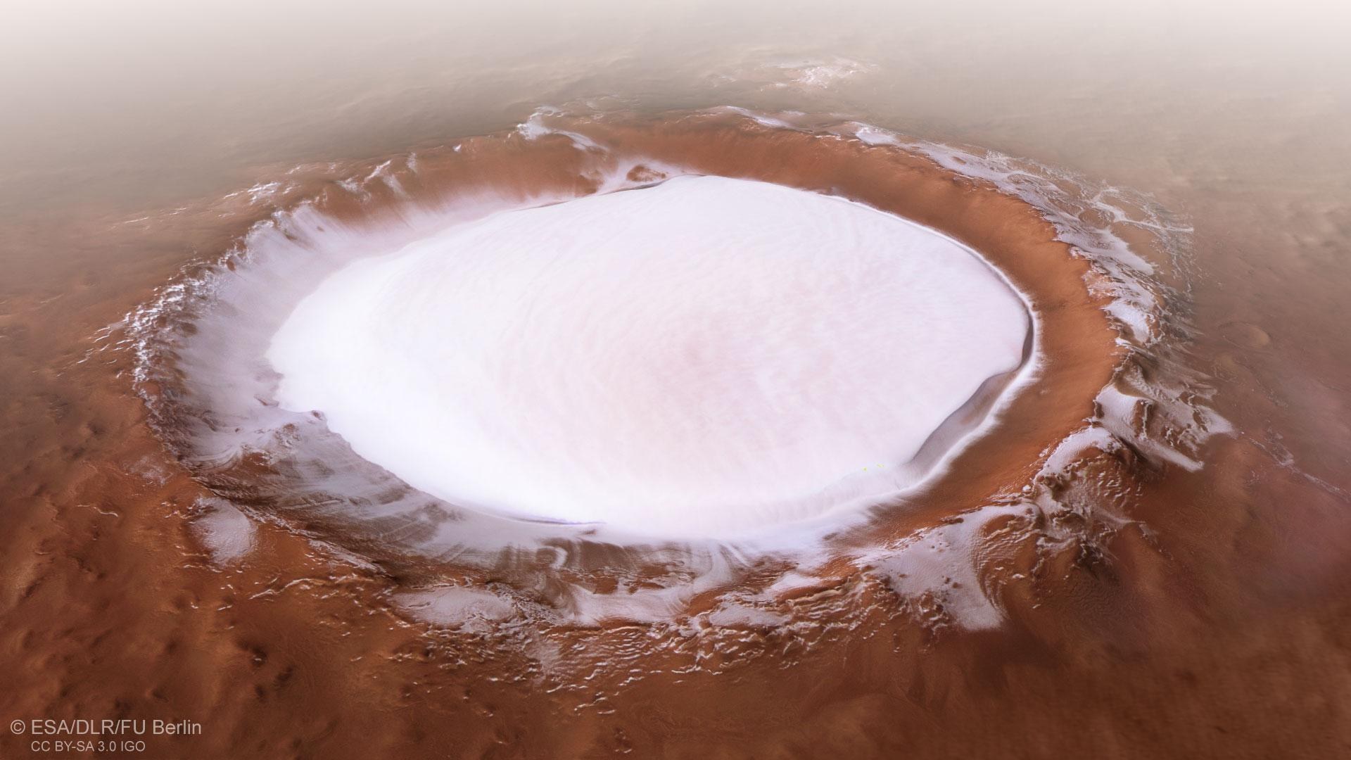 Perspektivischer Blick in den Krater Korolev
