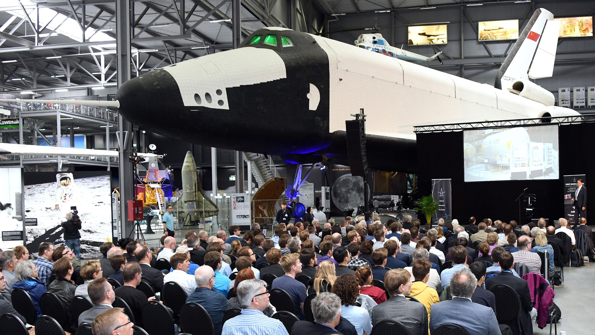 »First Moon Landing« – Mondsymposium im Technik Museum Speyer