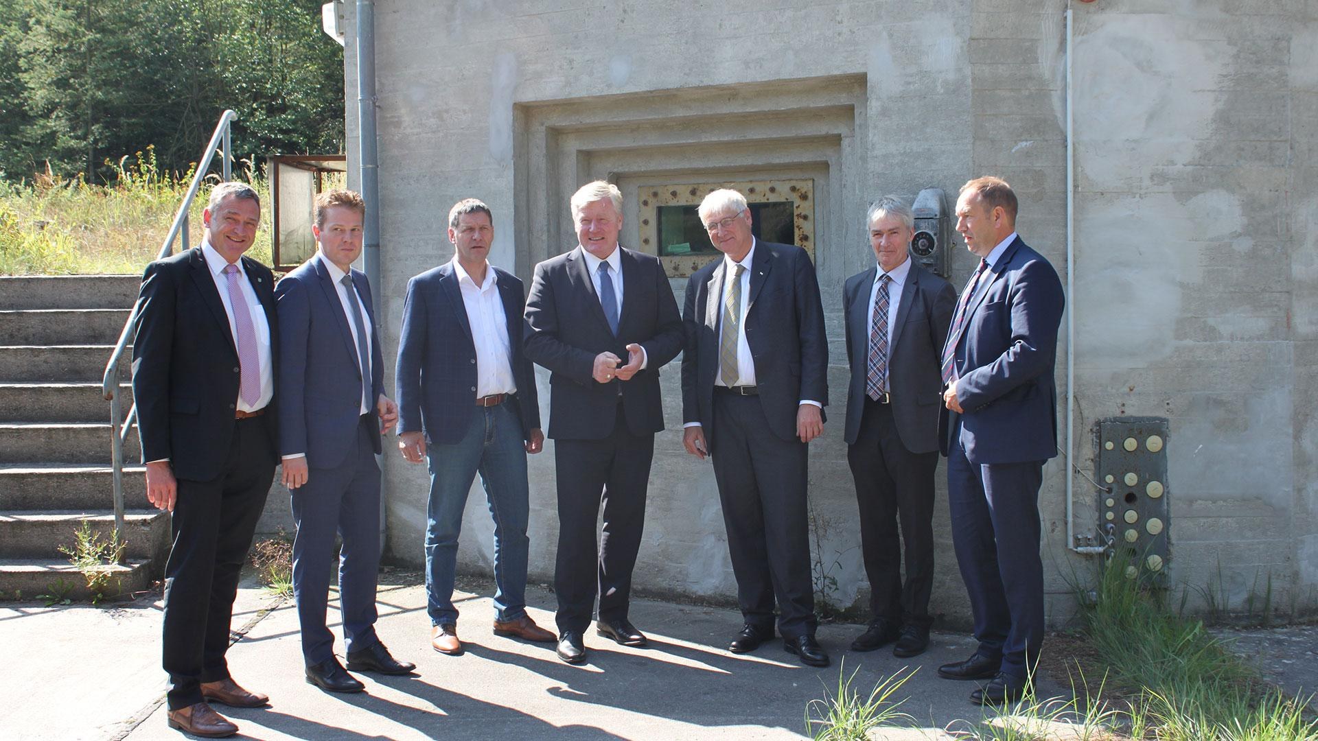 Minister Althusmann besucht DLR-Standort Trauen