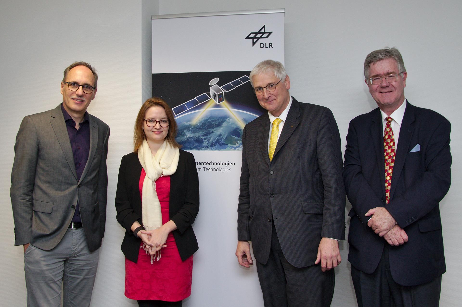Bundestagsabgeordnete Kemmer besucht DLR-Institut für Quantentechnologien