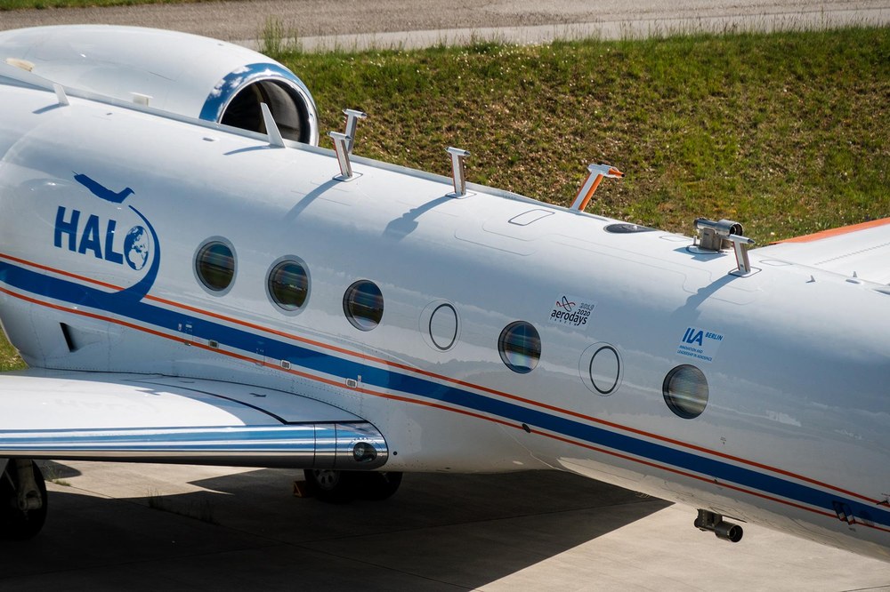 Lufteinlässe auf dem Forschungsflugzeug HALO