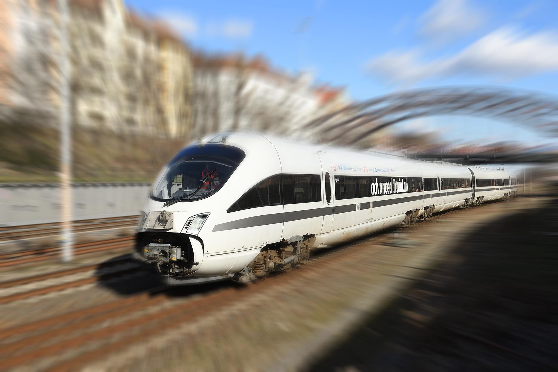 Messfahrt mit dem Hochgeschwindigkeitslabor "advanced TrainLab"