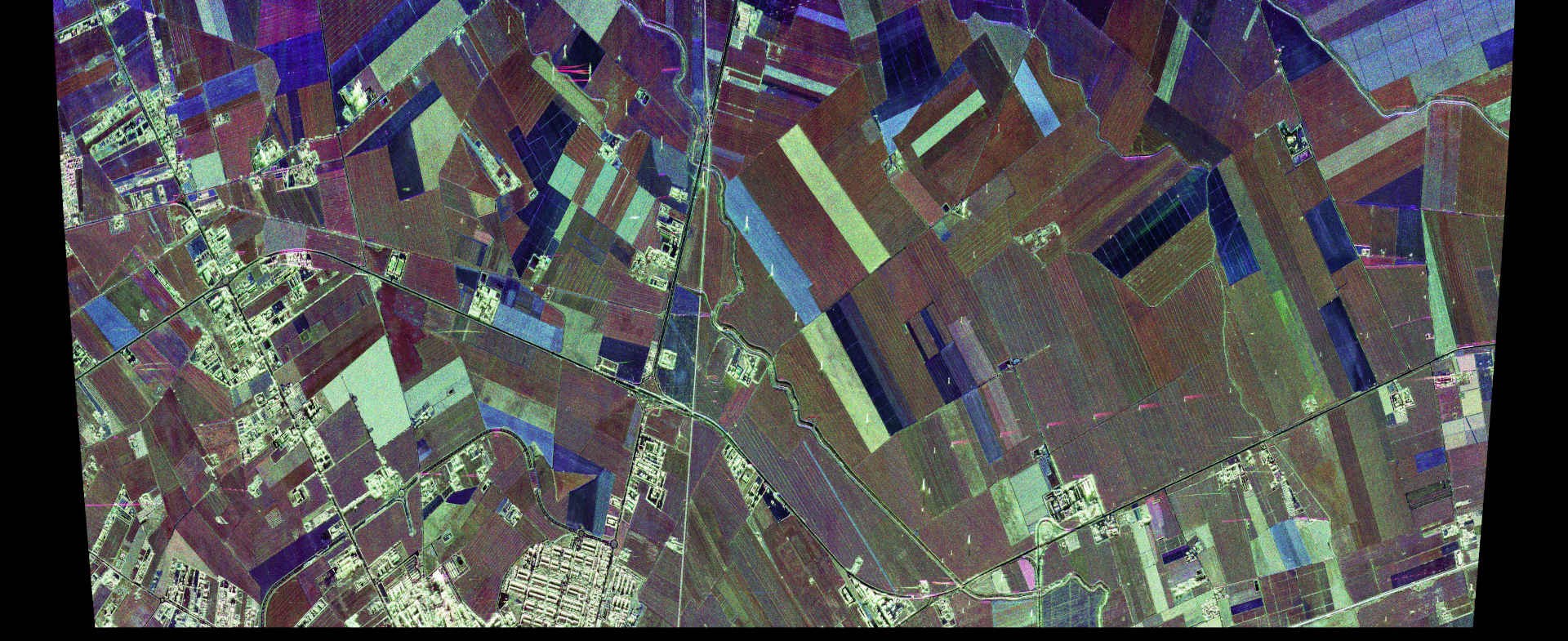 L-Band-Satellitenbild des Testgebiets bei Foggia.