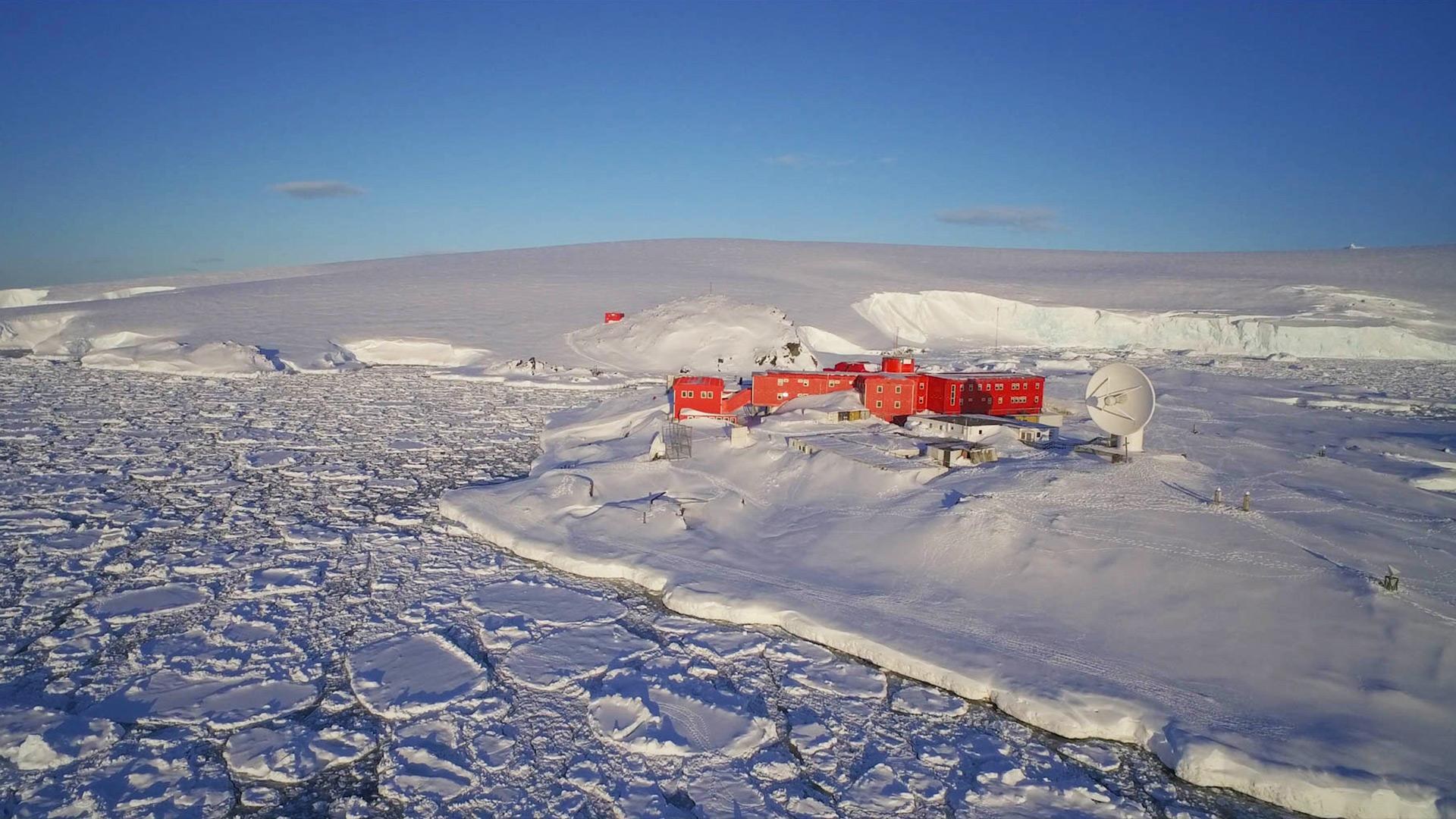 Die deutsche Antarktis-Empfangsstation GARS O'Higgins
