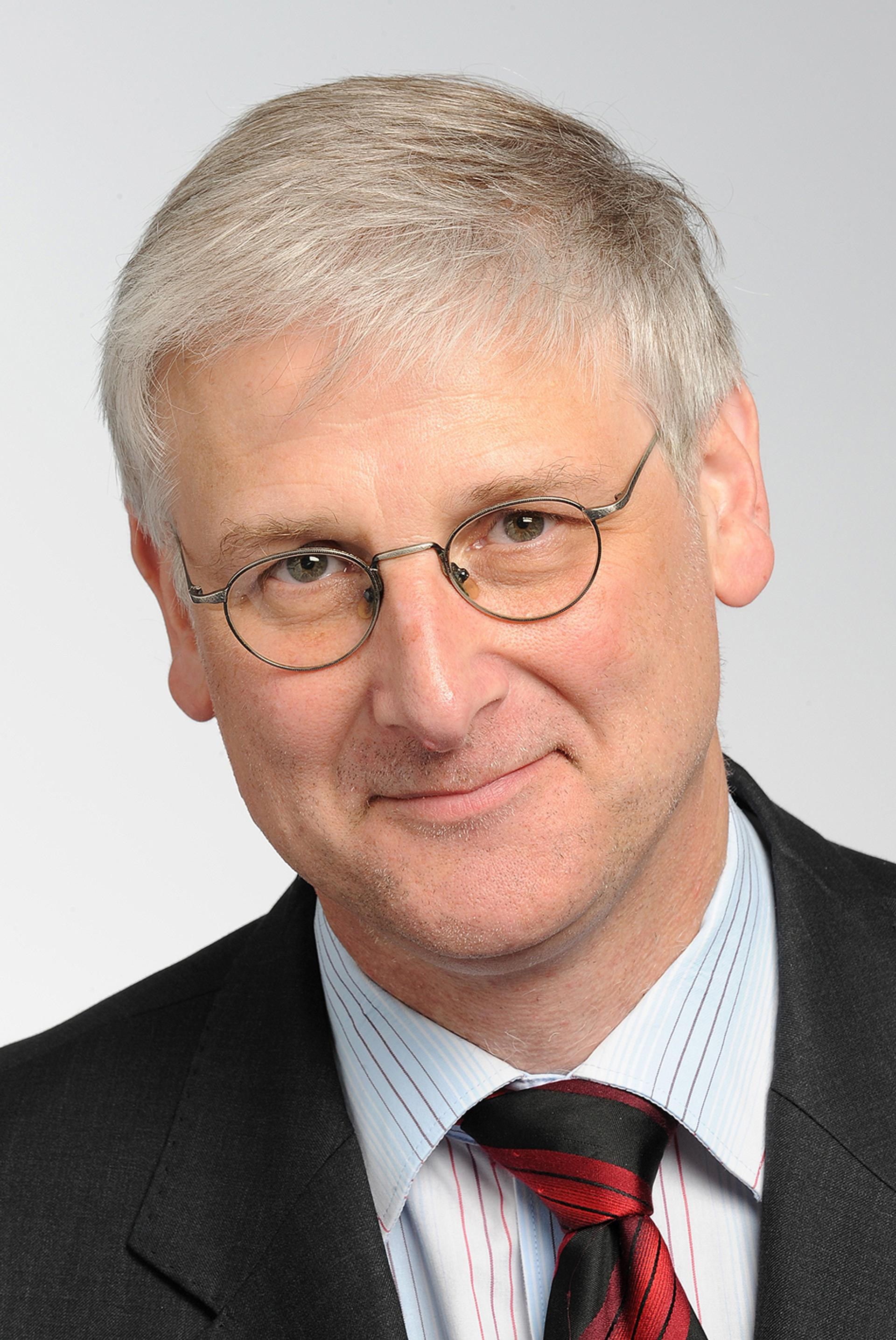 Prof. Hansjörg Dittus