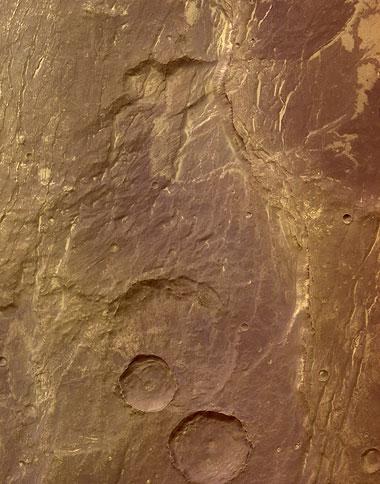 Mars-Grabensysteme Claritas Fossae und Claritas Rupes