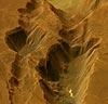 Coprates Catena - eine Kette tiefer Senken am Südrand des Valles Marineris-Canyons