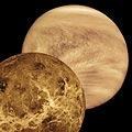 Pioneer-Venus-Bild im sichtbaren Licht und Magellan-Radarbild der Venusoberfläche