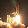 Erfolgreicher Start des Space Shuttle Endeavour