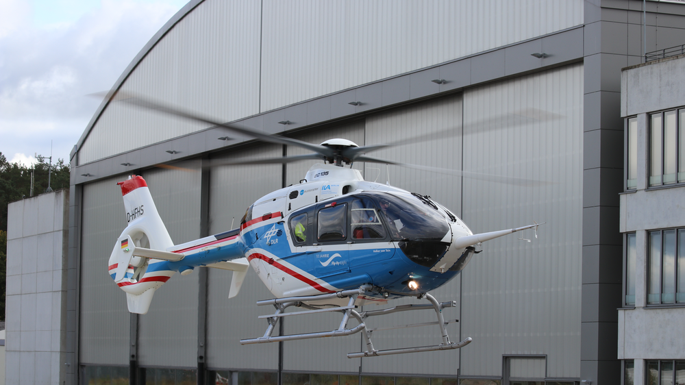 EC 135 T2+ ACT/FHS: D-HFHS