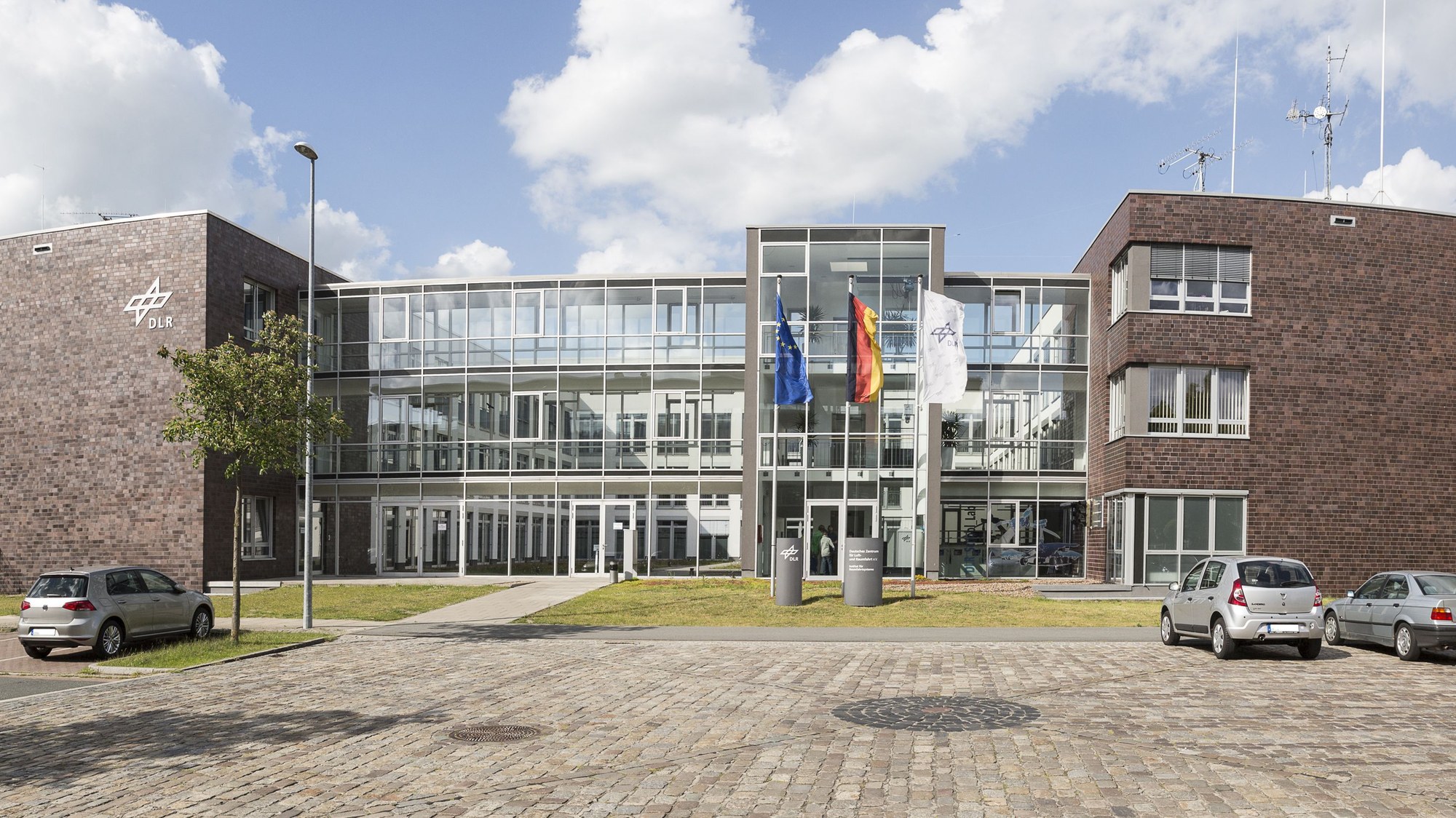 Außenansicht des Institut für Raumfahrtsysteme in Bremen