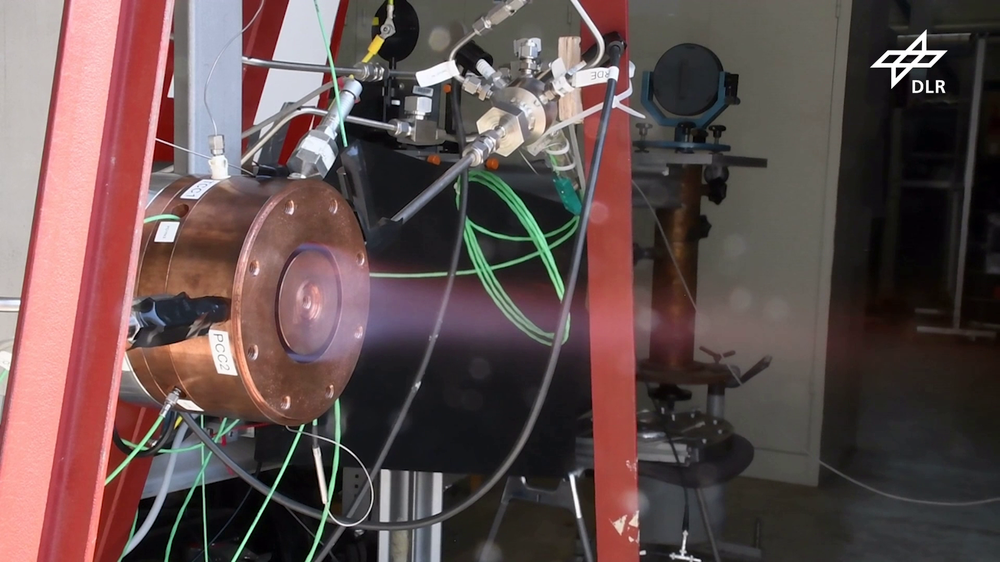 Video: Test campaigns of the rotational detonation engine