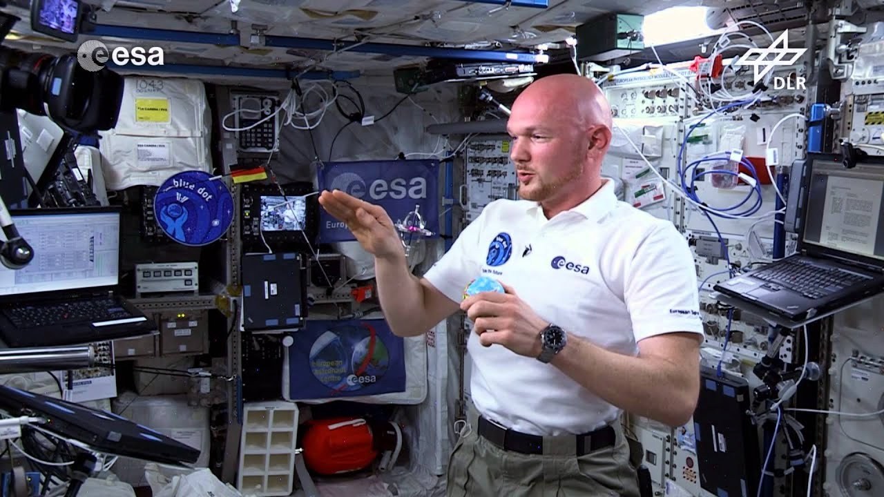 Ein Kreisel auf der ISS (Flying Classroom)