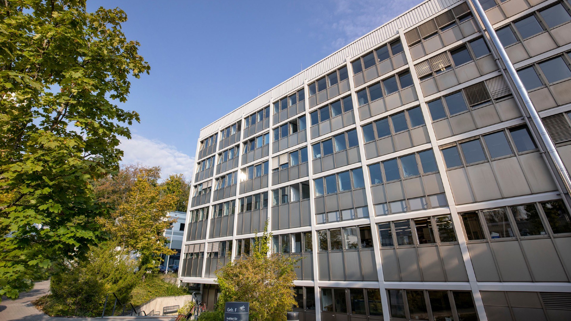 Institute of Structures and Design at Stuttgart