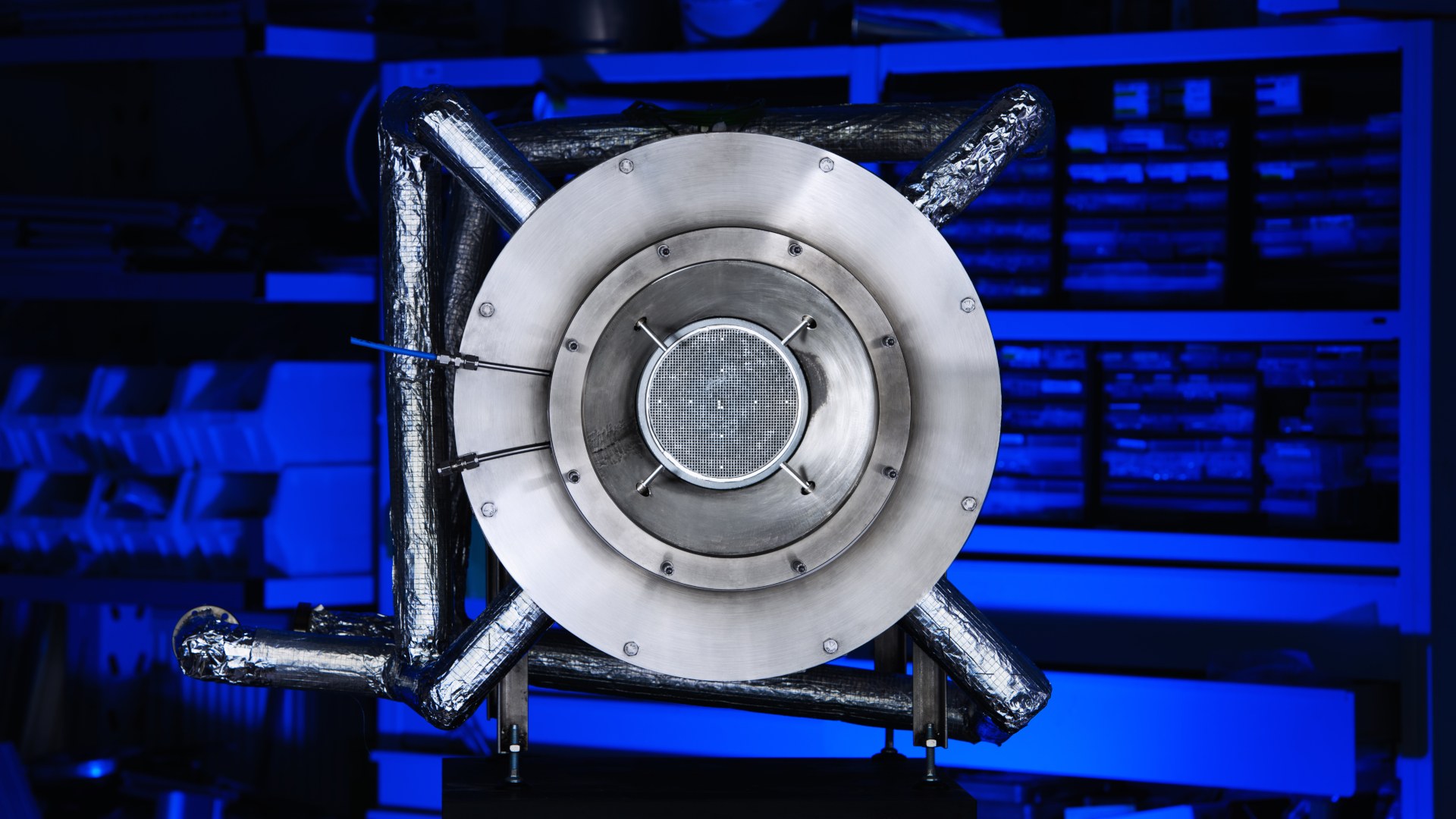 A frontal view of the HydroSol reactor