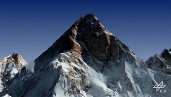 DLR scientists support expedition with a highly accurate 3D model of mountain