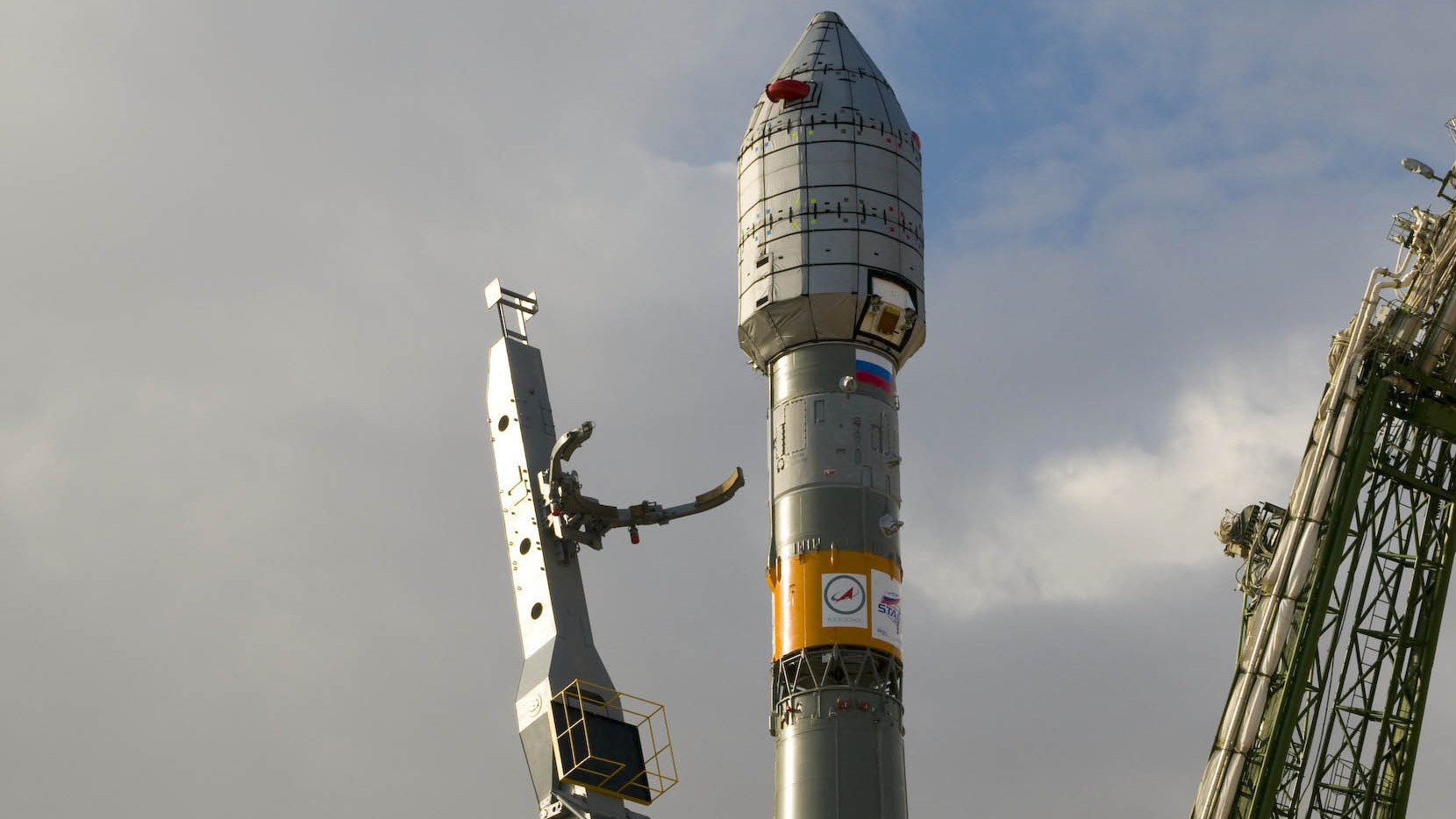 The Soyuz launch vehicle carrying GIOVE-B on the launch pad