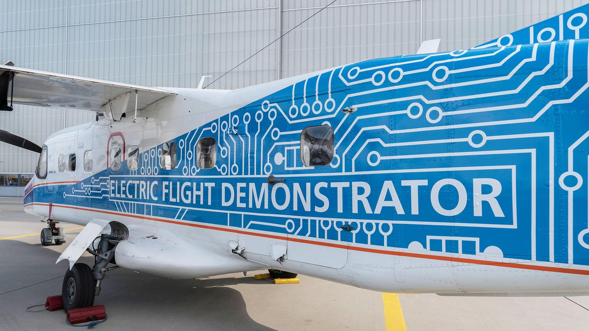 DLR’s DO 228, D-CFFU as the ‘Electric Flight Demonstrator’, with a special sticker
