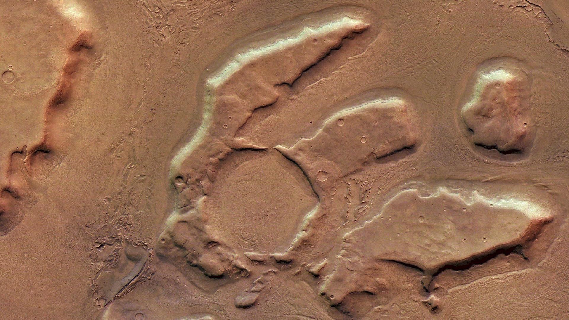Image Detail 3: Glacial flow structures between mesas