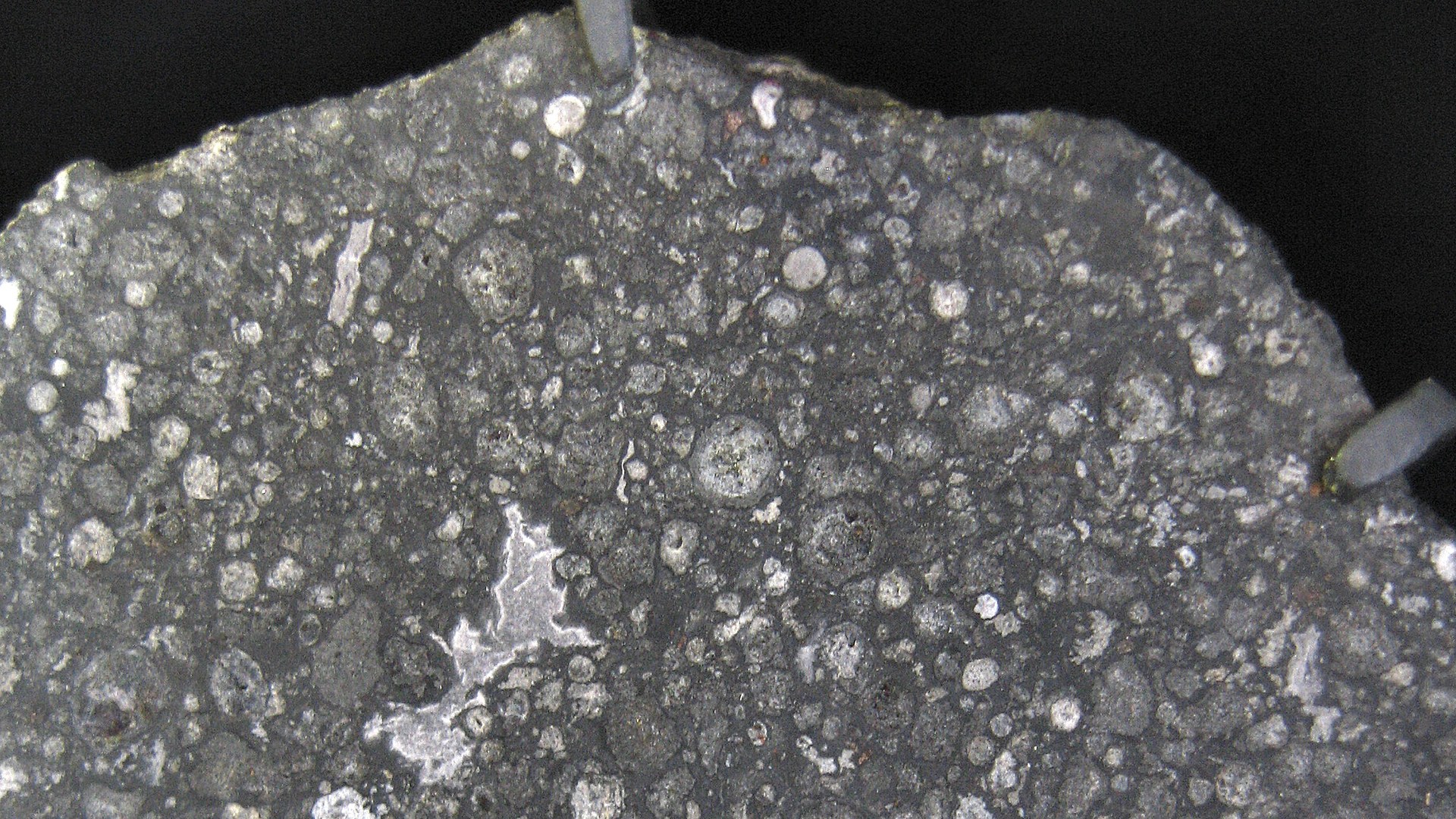 The 'Allende' Meteorite, a carbonaceous chondrite