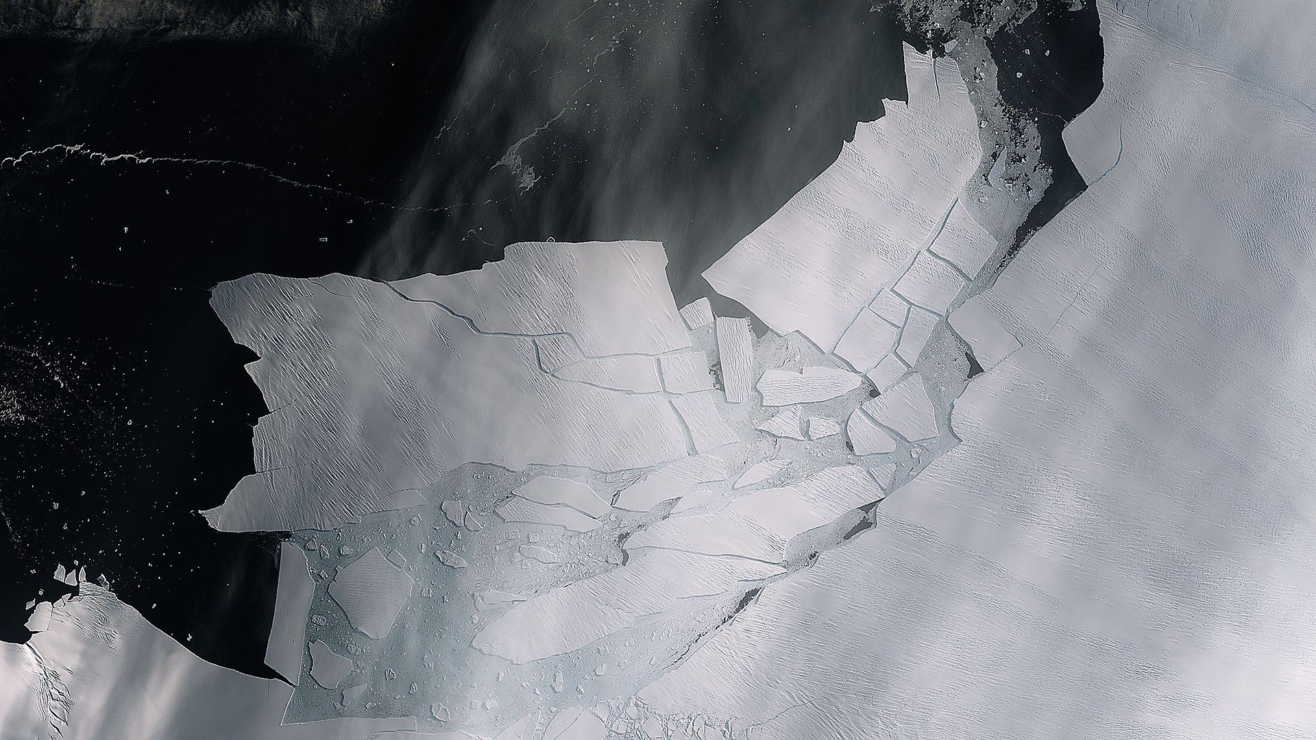 Break-up of the Pine Island Glacier