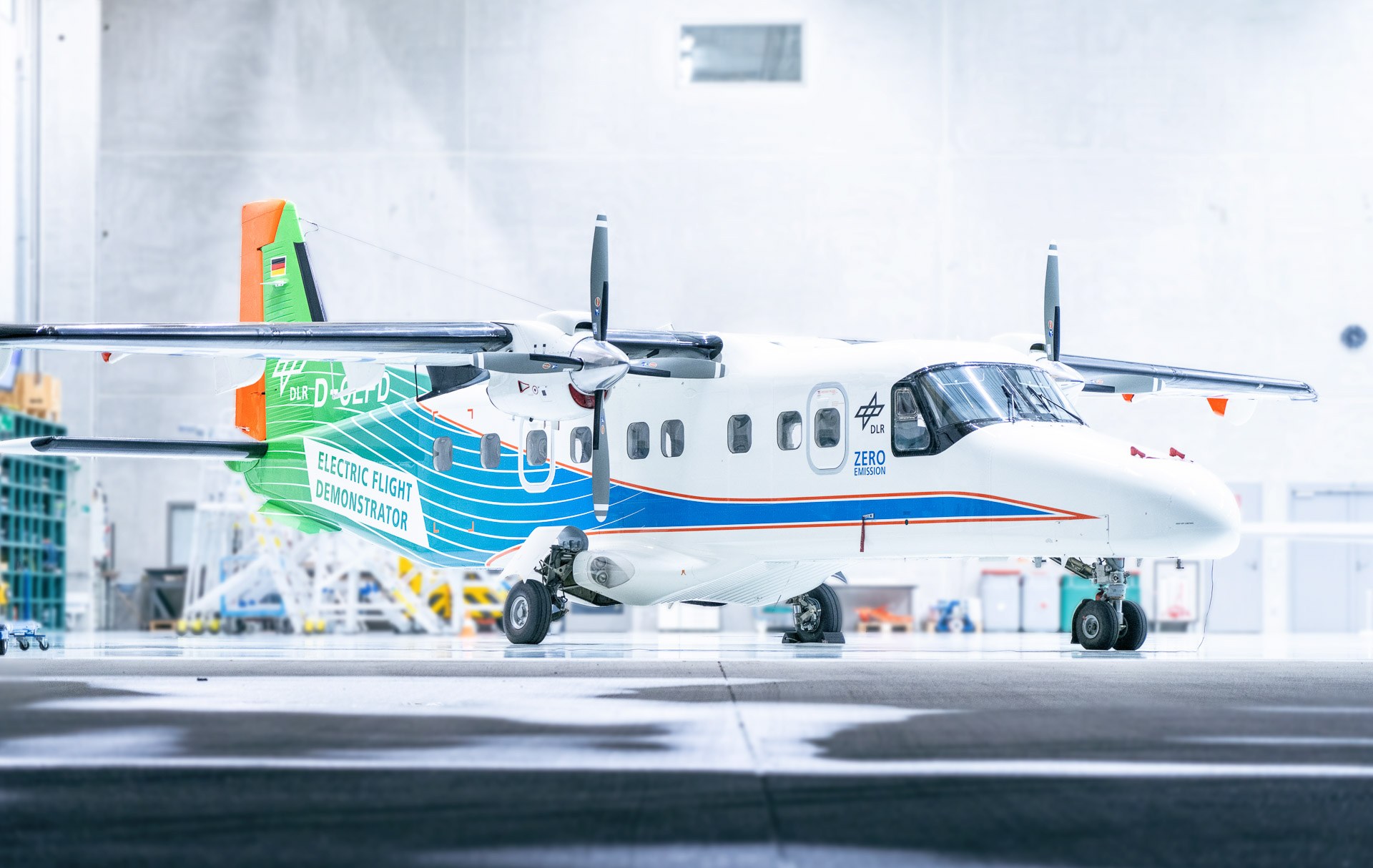 The new DLR 'DO 228' D-CEFD research aircraft