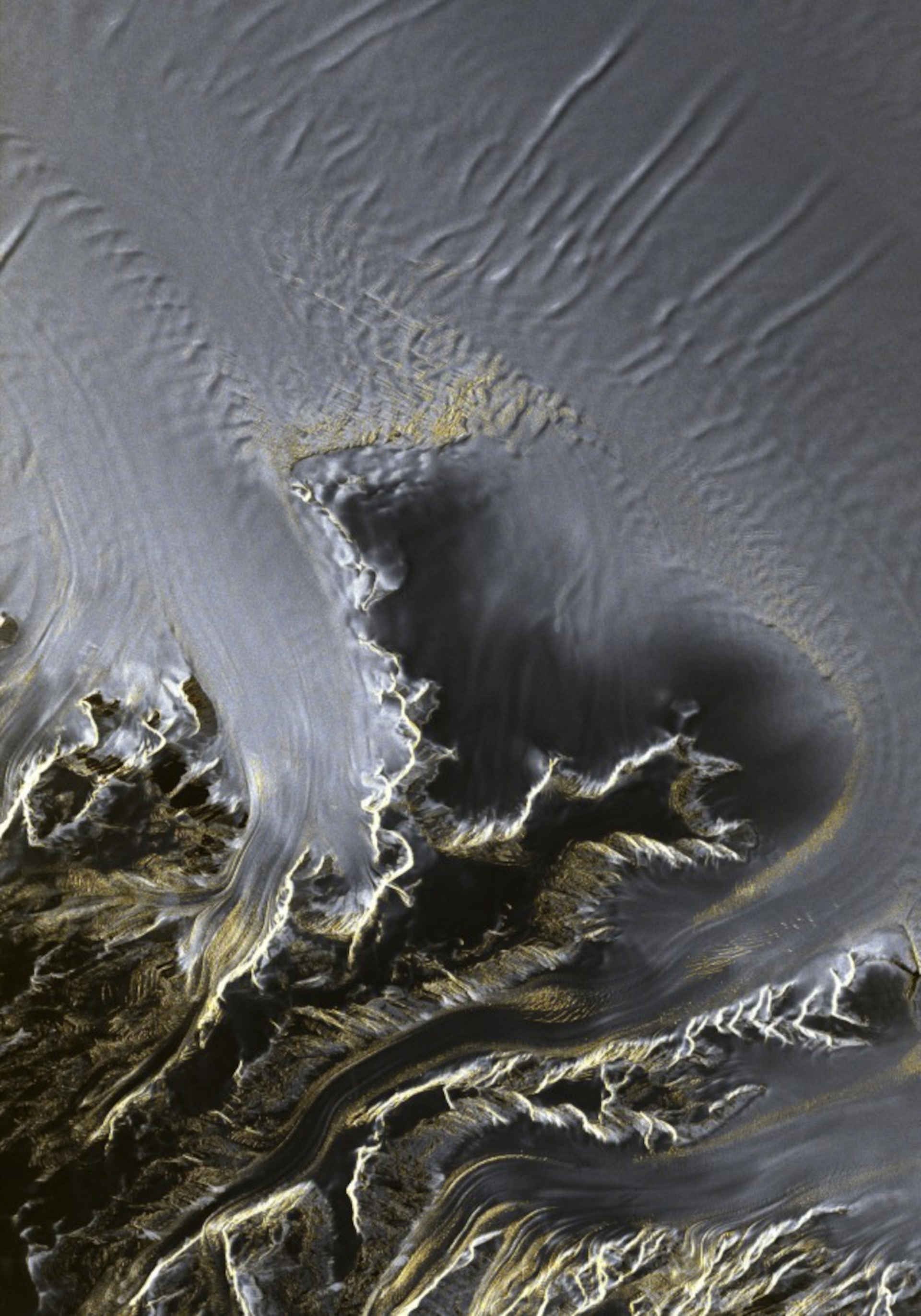 Antarctica – ice dynamics and mass loss on the Ekblad Glacier