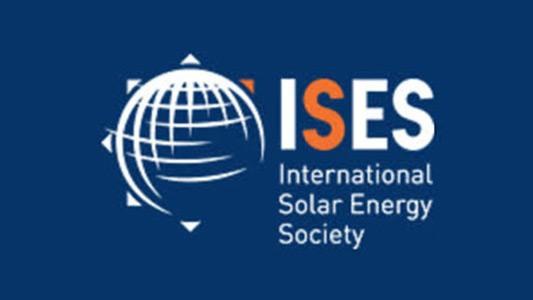 Robert Pitz-Paal receives an award from the International Society for Solar Energy ISES