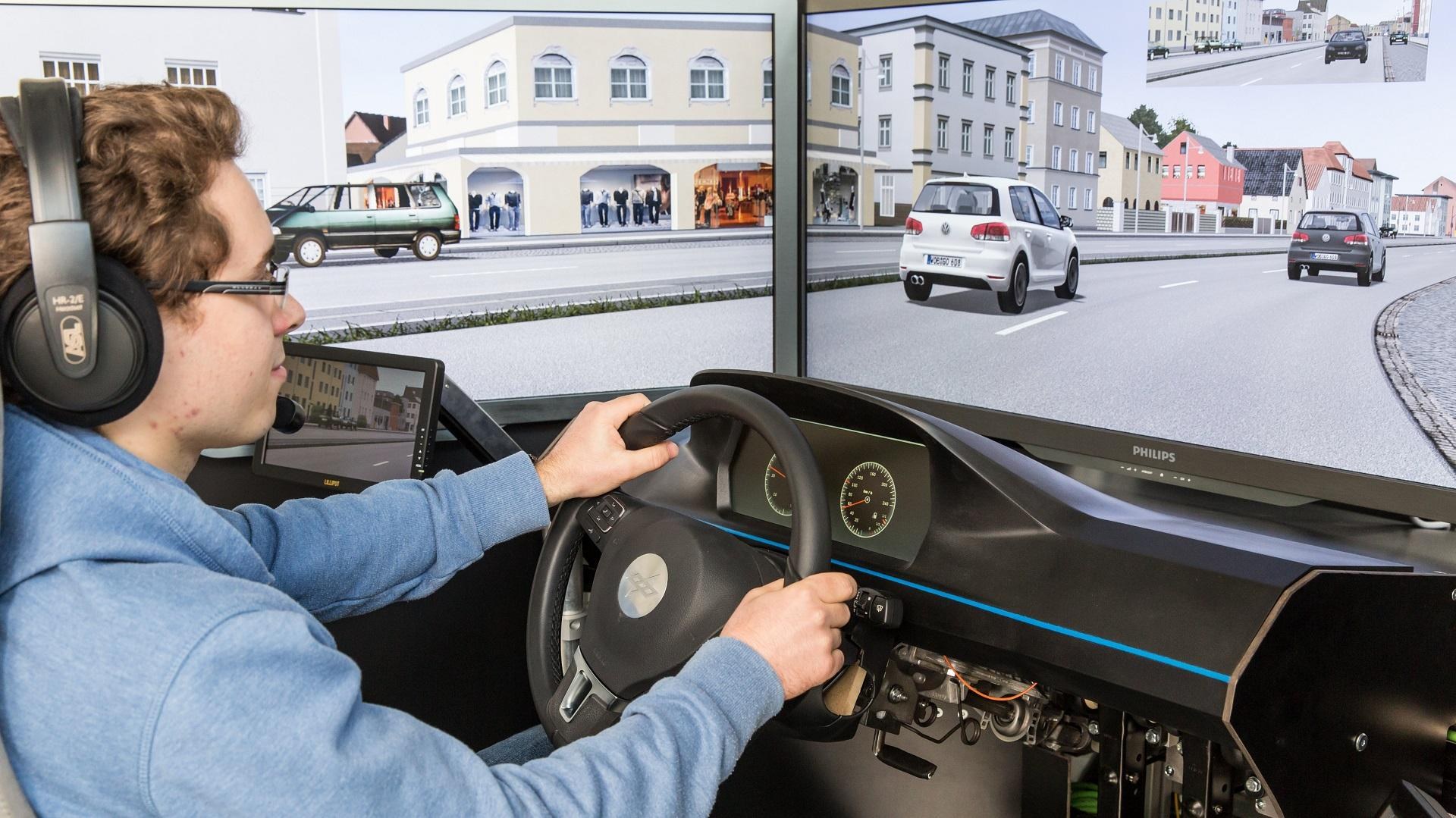 MoSAIC at DLR in Braunschweig is used to develop new driver assistance systems