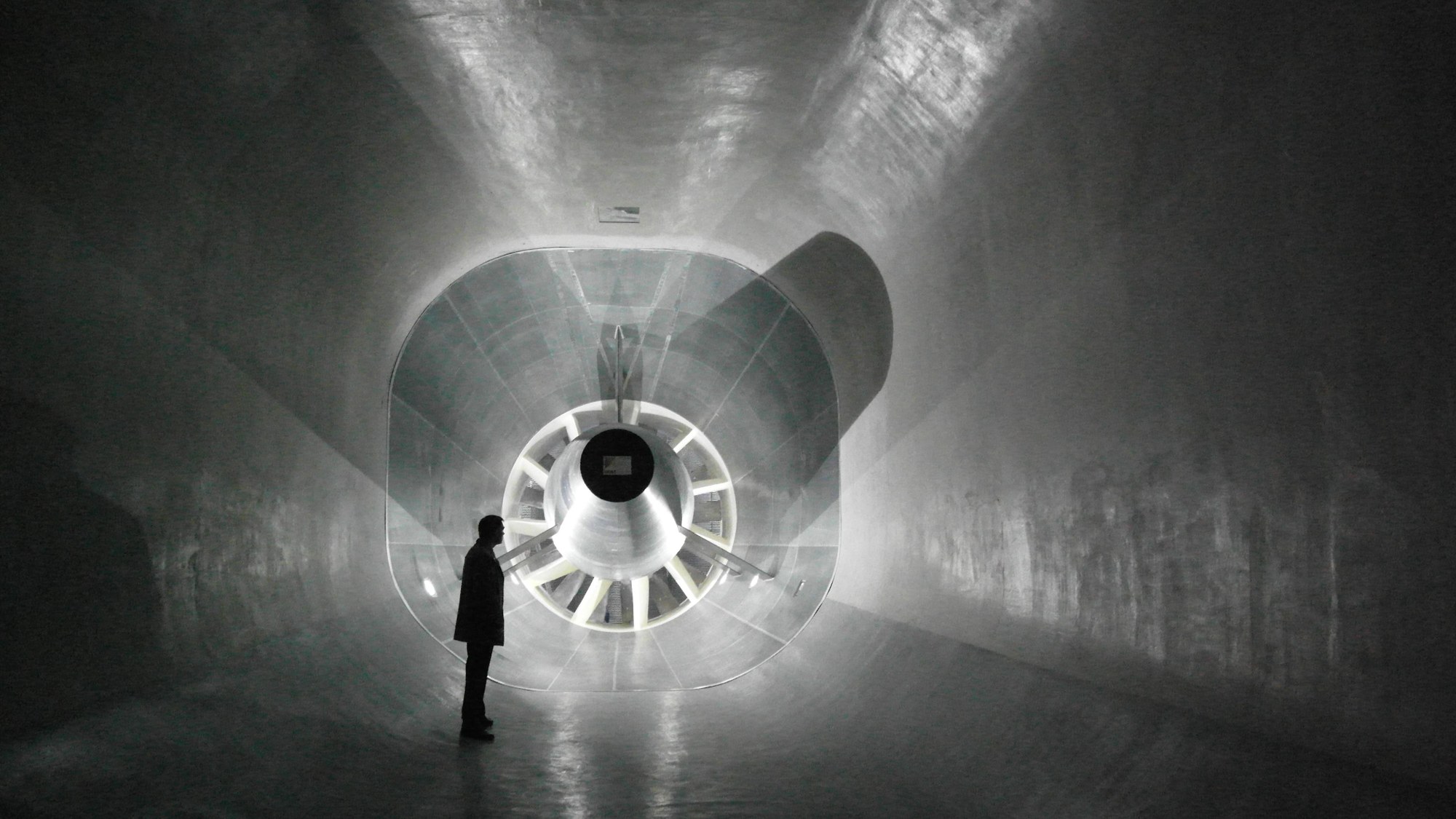 Aero-acoustic wind tunnel