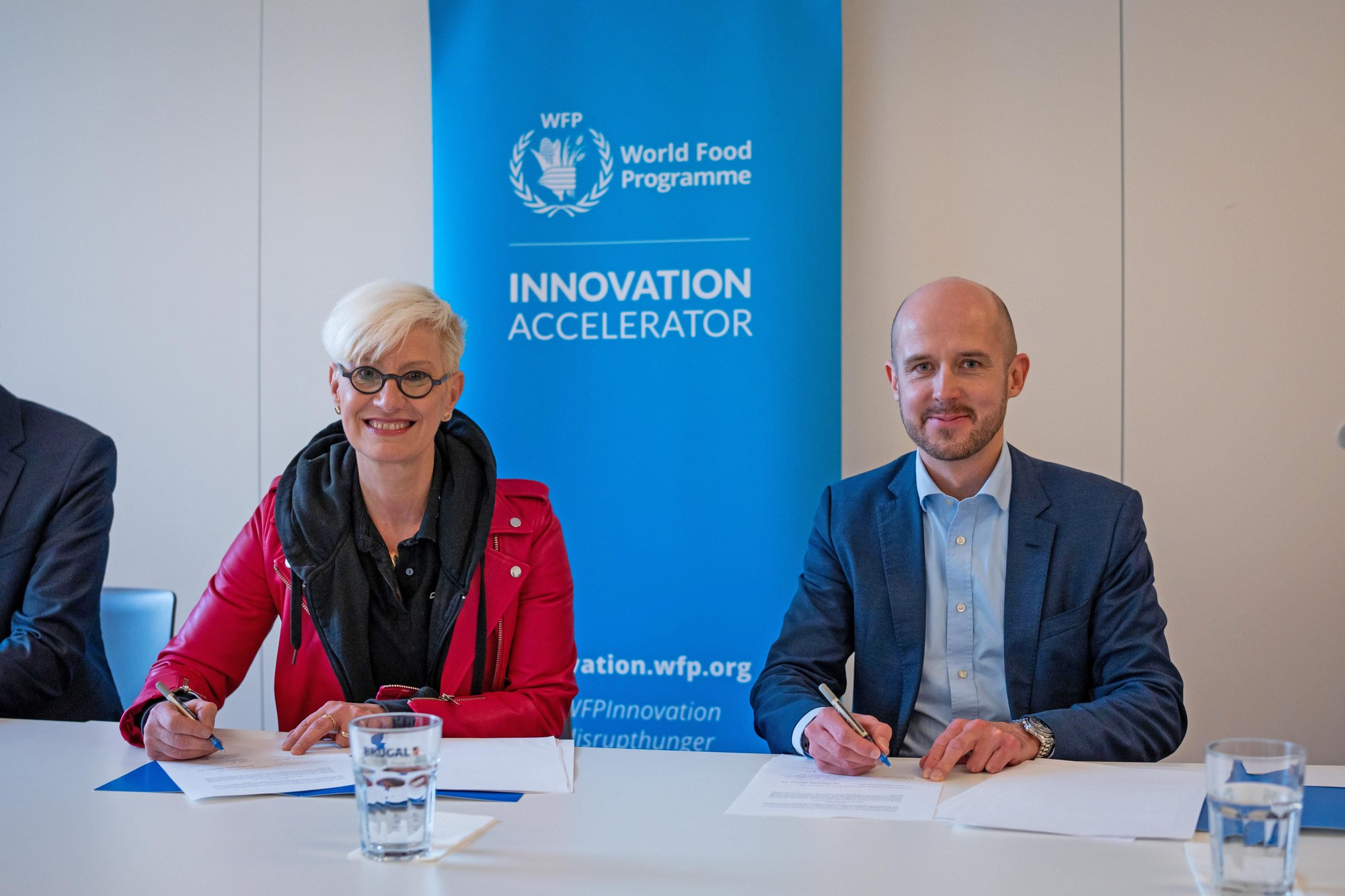 Signing of the cooperation agreement between DLR and the WFP