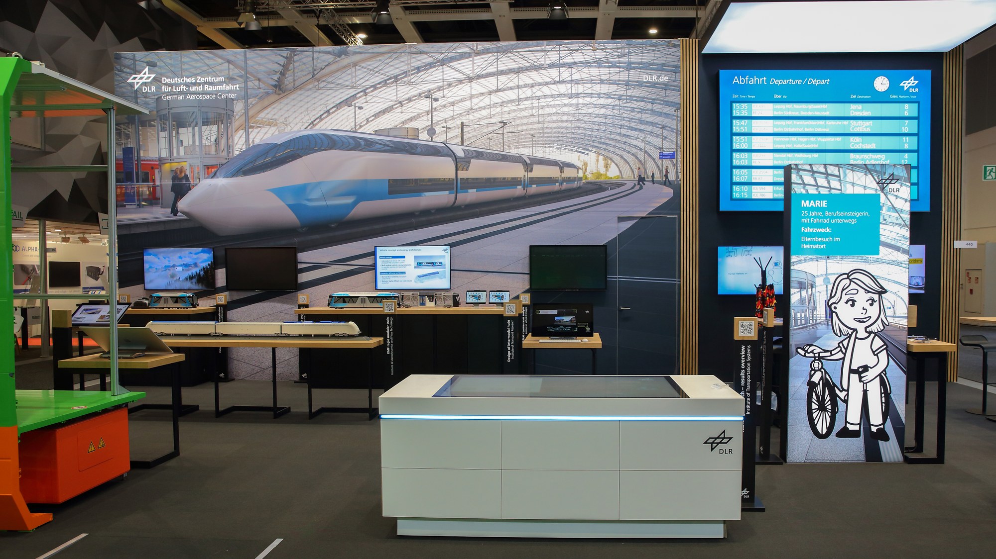 DLR stand the InnoTrans 2024