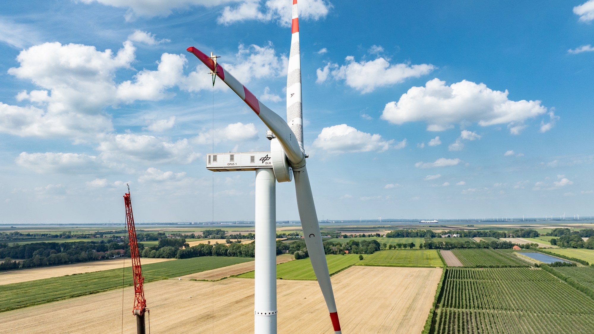 First test for the many sensors in the high-tech rotor blades at the Wind Energy Research Farm