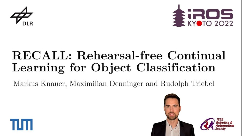 RECALL: Rehearsal-free Continual Learning for Object Classification (IROS 2022)