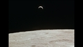 Die Erde als dünne Sichel über dem Mondhorizont, aufgenommen aus der Umlaufbahn um den Mond vor der Rückkehr zur Erde. Bild: NASA