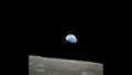 Das berühmte Earthrise%2dFoto %2d aus der Umlaufbahn um den Mond von Bill Anders aufgenommen. Bild: NASA (AS8%2d14%2d2383HR)
