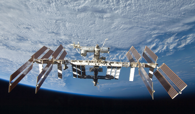 Die Internationale Raumstation – in gewisser Weise auch eine Zeitmaschine. Bild: NASA 